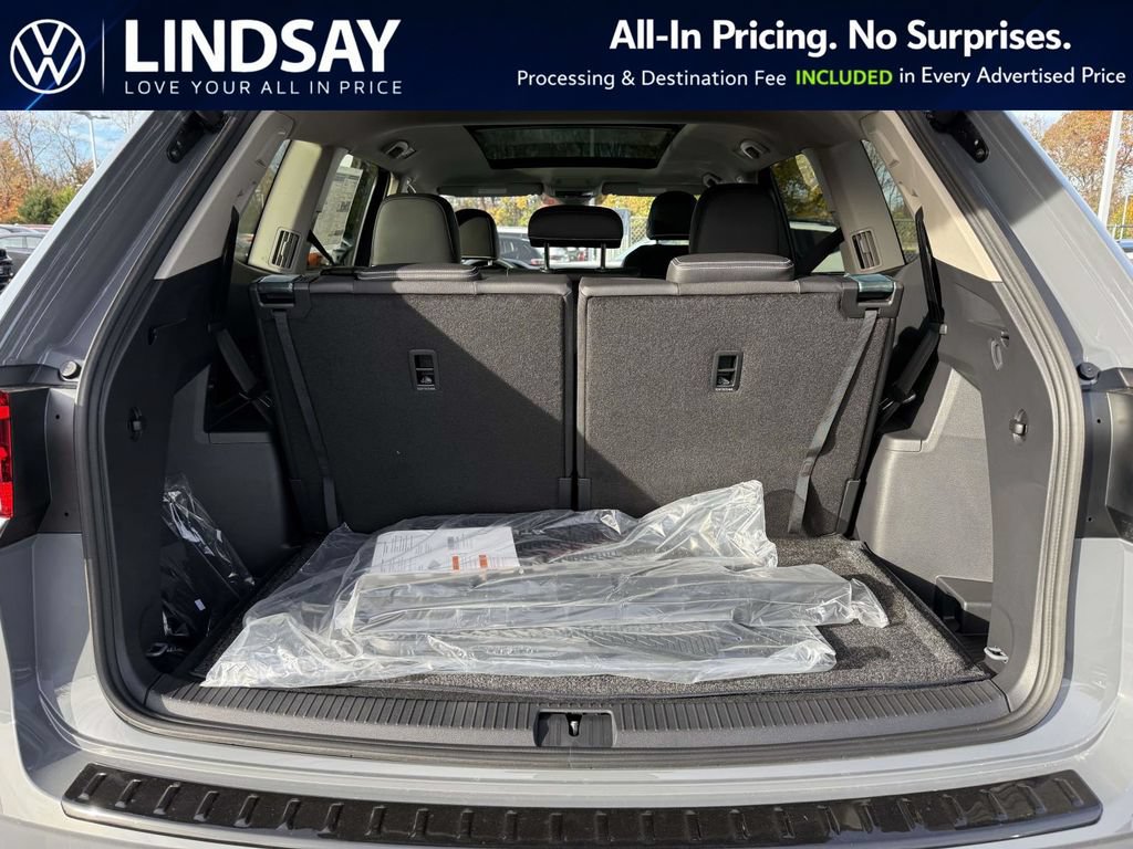New 2026 Volkswagen Atlas SEL Premium R-Line AWD/4WD image 11