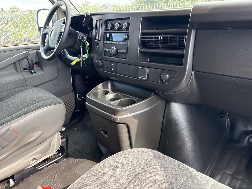 Used 2024 Chevrolet Express 2500 w/ Driver Convenience Package image 23