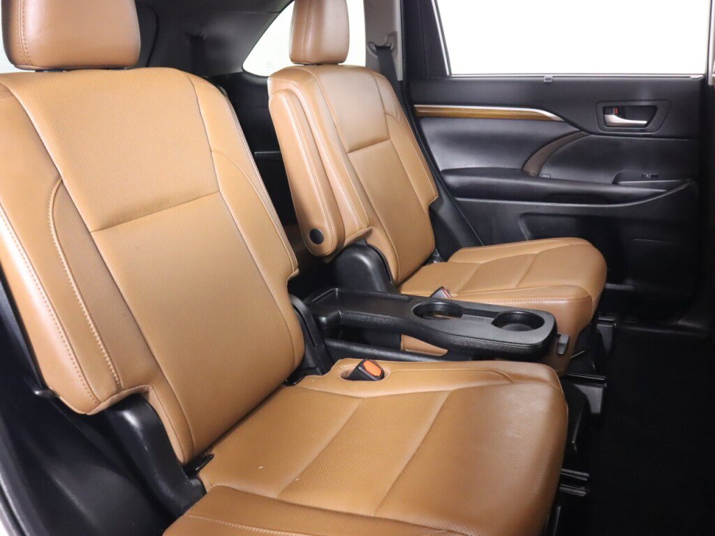 Used 2019 Toyota Highlander Limited AWD/4WD image 47