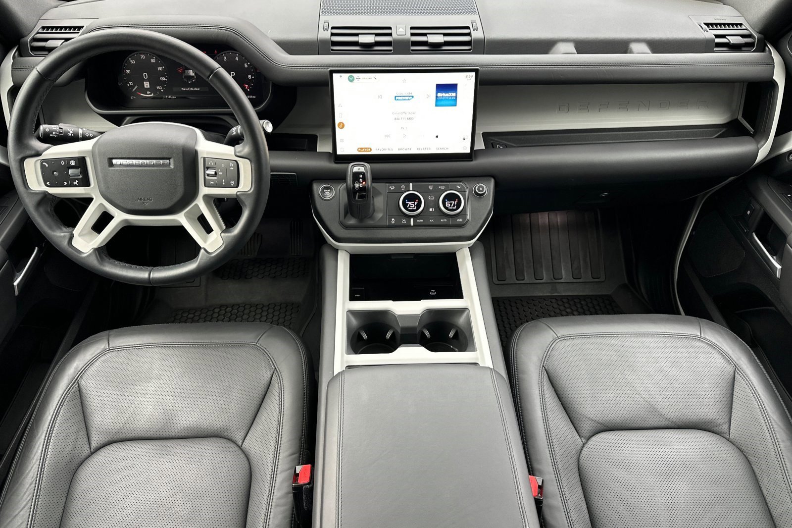 Used 2025 Land Rover Defender 110 S image 27