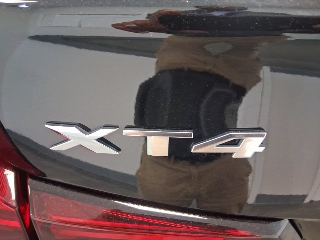 Used 2023 Cadillac XT4 Premium Luxury w/ Cold Weather Package AWD/4WD image 25