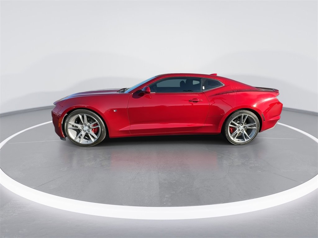 Used 2021 Chevrolet Camaro LT image 5