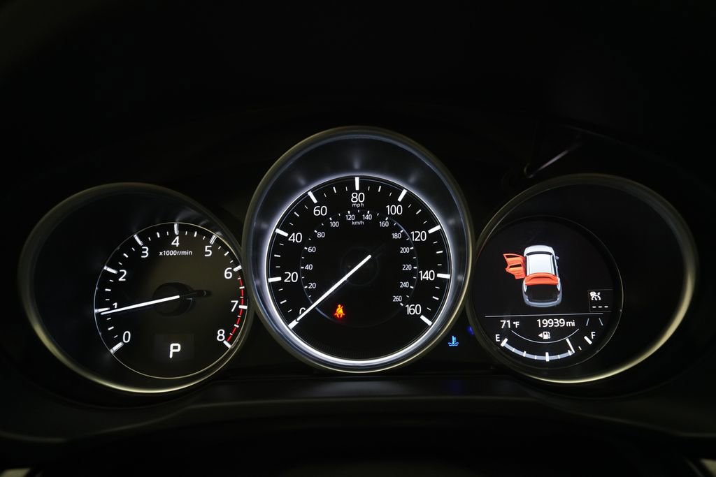 Used 2023 MAZDA CX-5 Carbon Edition image 2