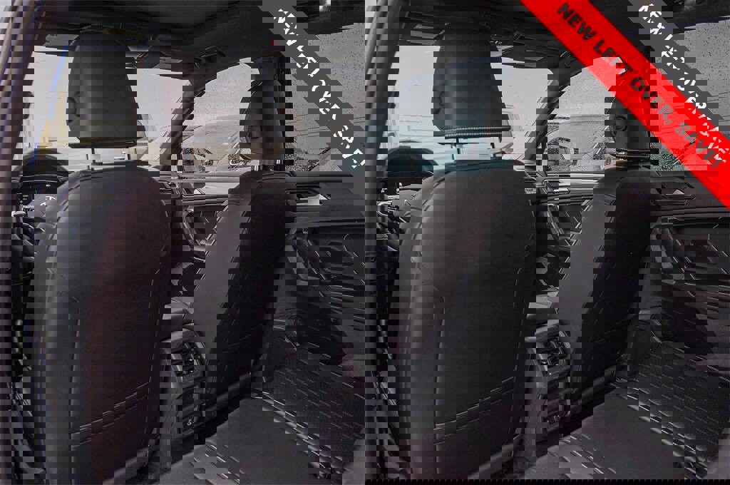 Used 2024 Volkswagen Tiguan SE R-Line image 25