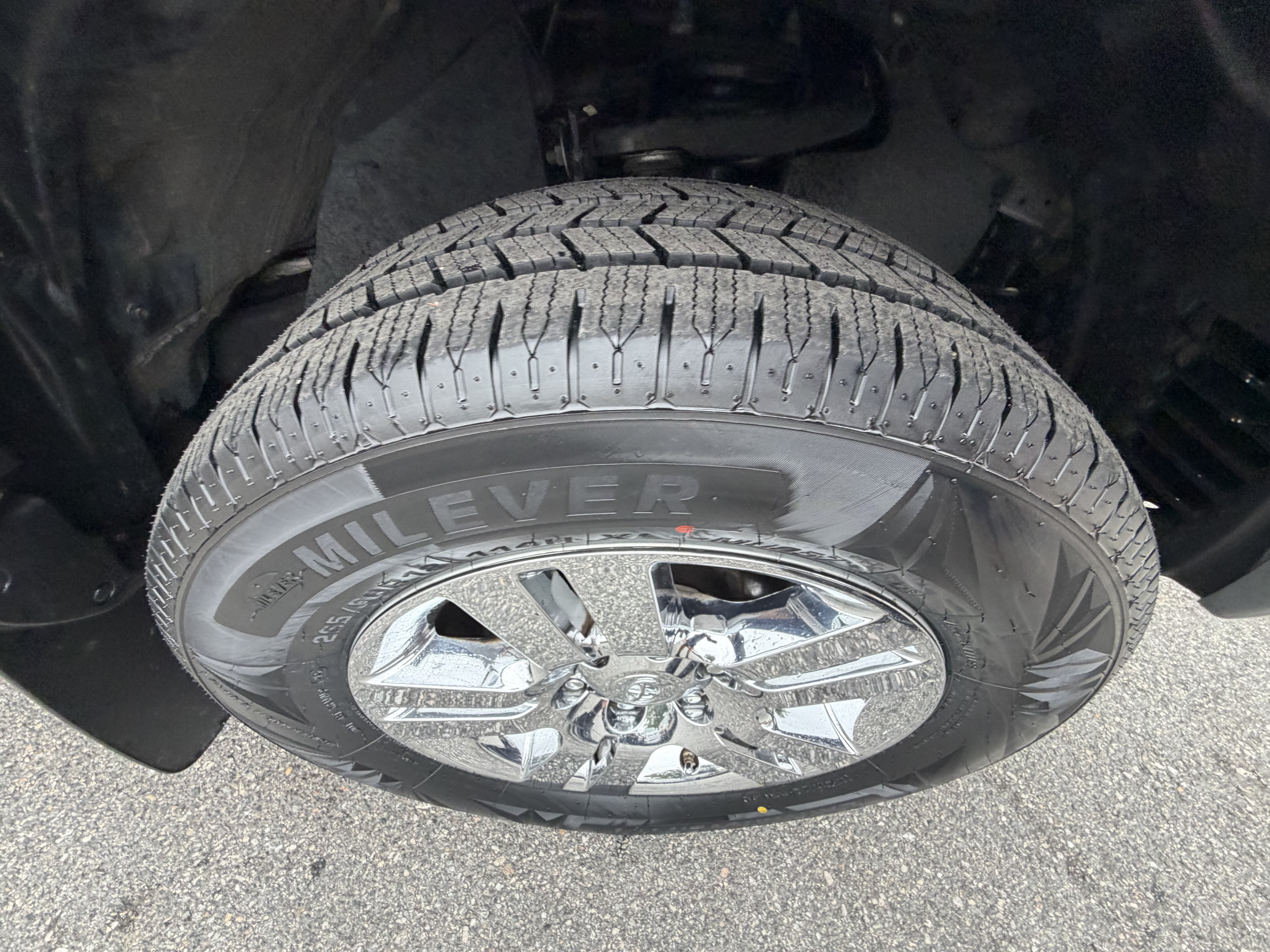 Used 2015 Toyota Tacoma 4x4 Double Cab w/ Limited Package image 26