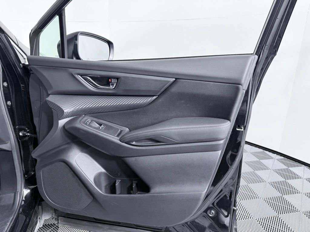 Used 2024 Subaru Ascent Premium image 10