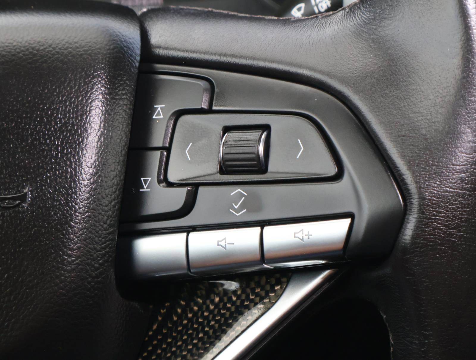 Certified 2022 Cadillac XT6 Sport w/ Technology Package image 30