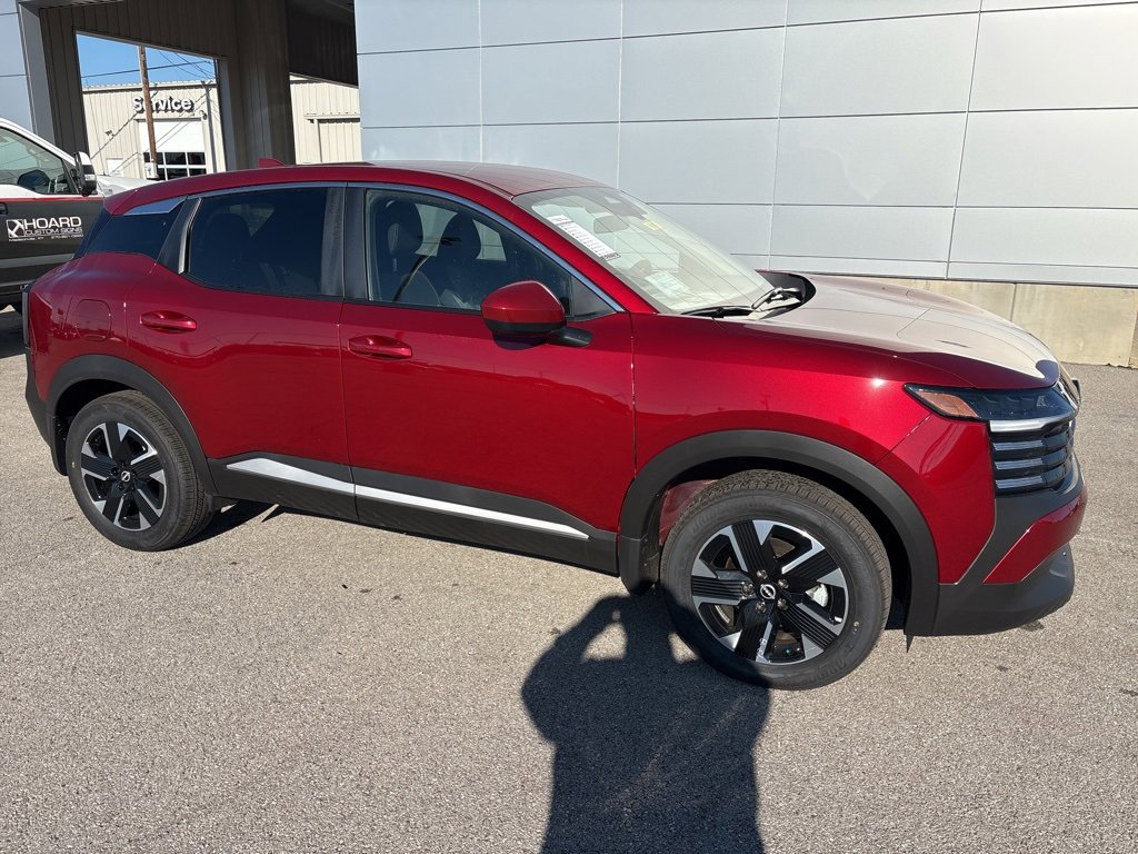 New 2025 Nissan Kicks SV