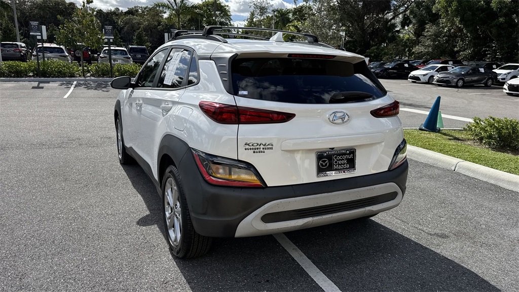 Used 2022 Hyundai Kona SEL image 14