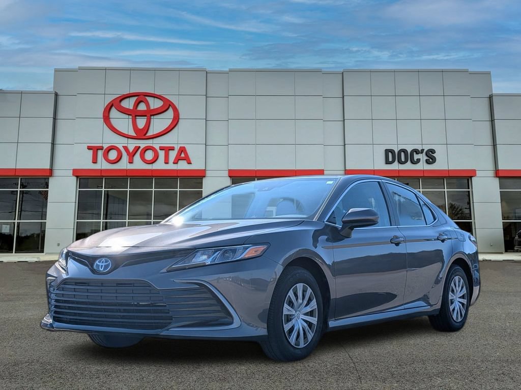 Used 2024 Toyota Camry LE FWD image 1