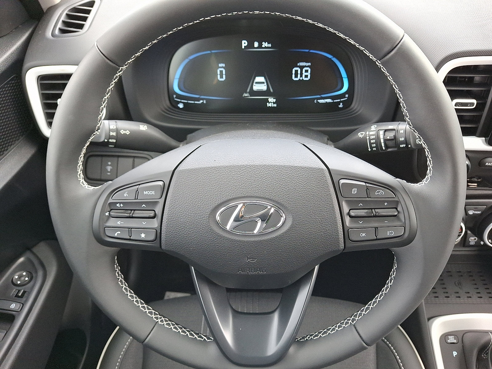 New 2025 Hyundai Venue Limited image 15
