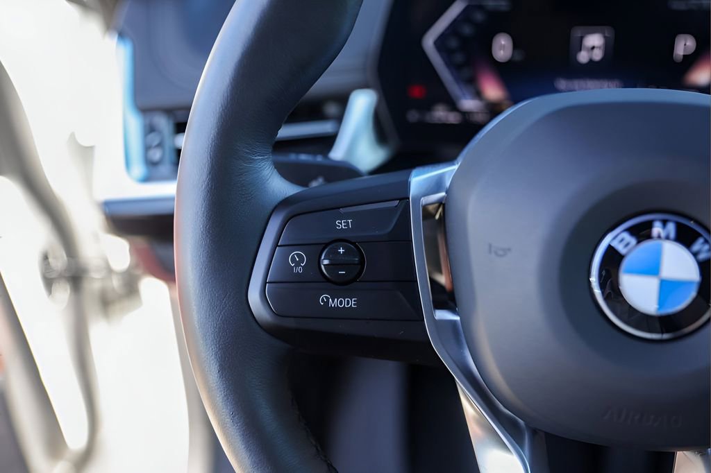 Used 2026 BMW X1 xDrive28i image 14