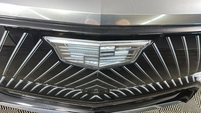 Used 2024 Cadillac Lyriq Tech AWD/4WD image 9