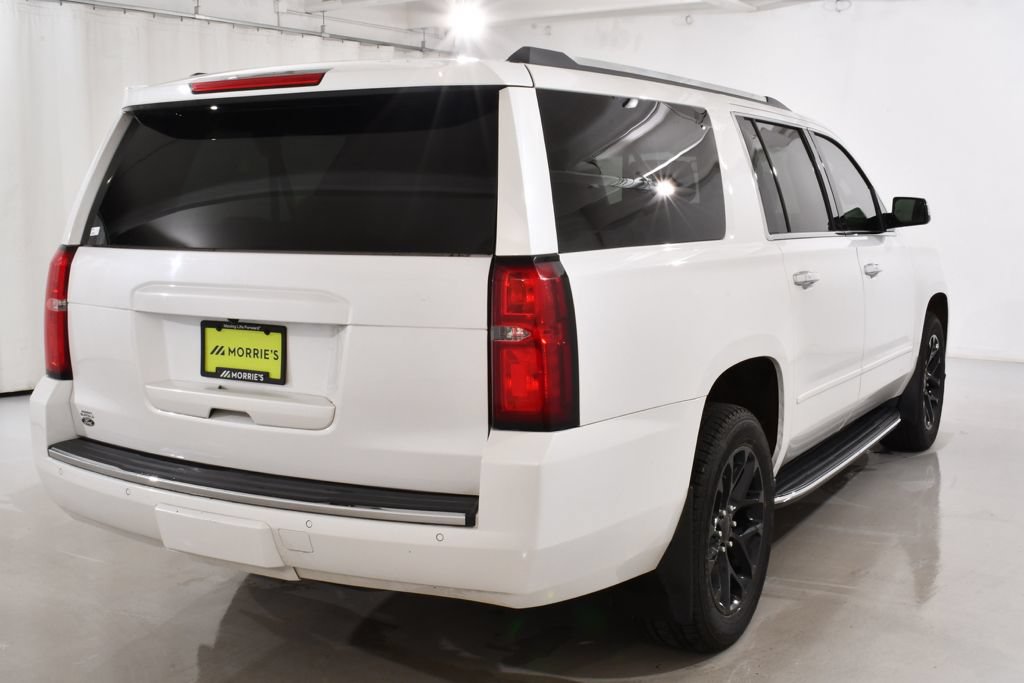Used 2018 Chevrolet Suburban Premier AWD/4WD image 12
