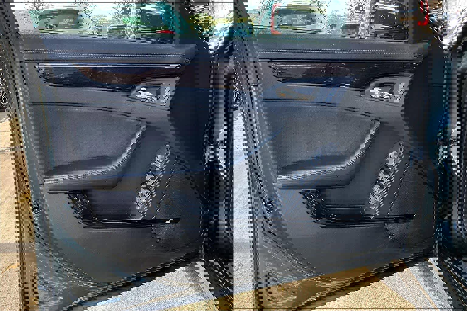 Used 2011 Cadillac CTS V w/ Wood Trim Package image 21