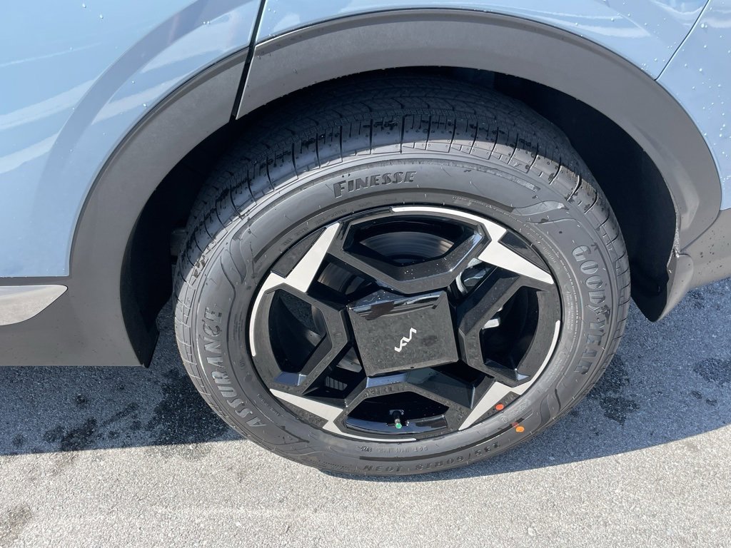 New 2026 Kia Sportage EX image 35