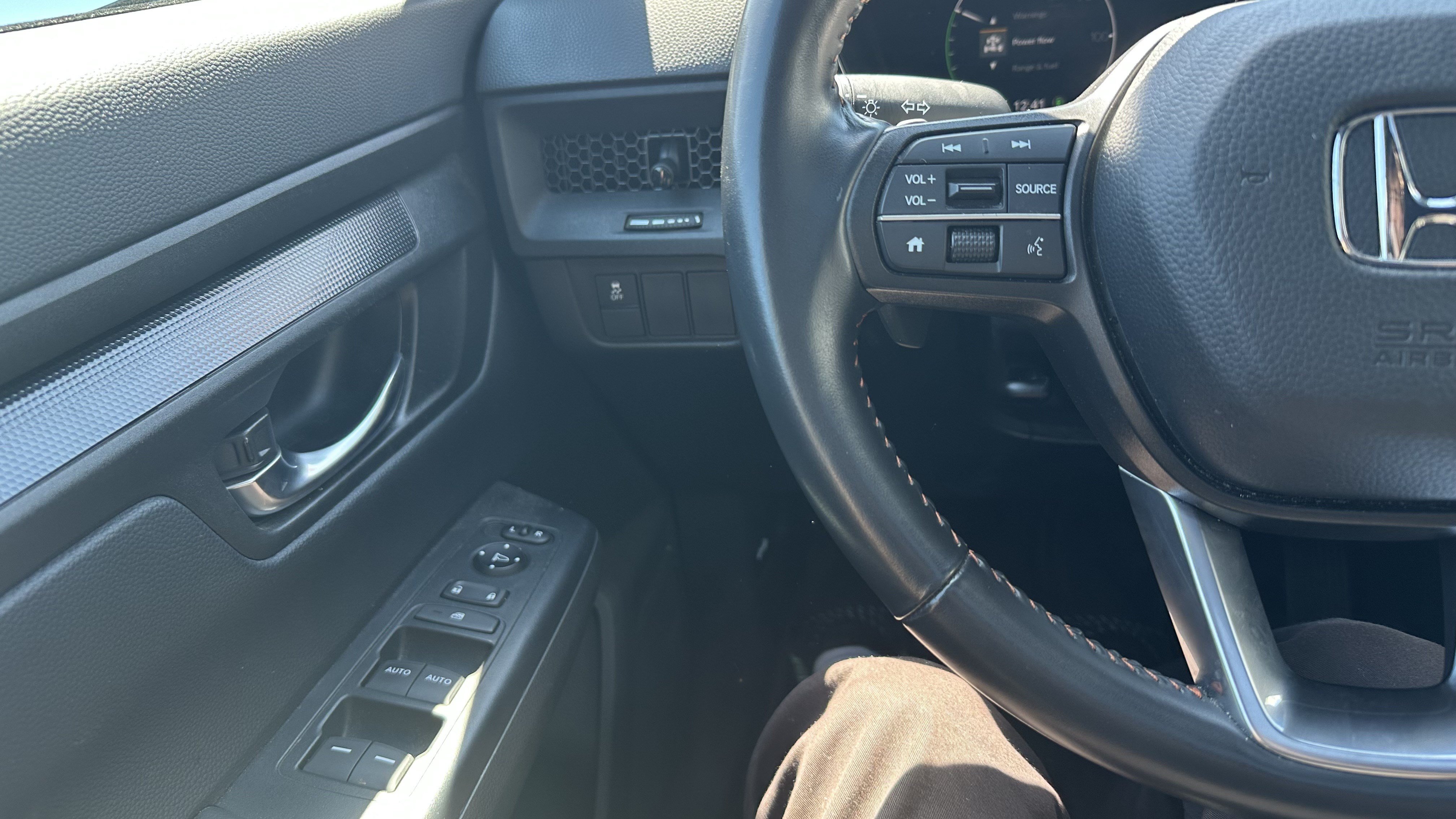 Used 2025 Honda CR-V Sport image 20