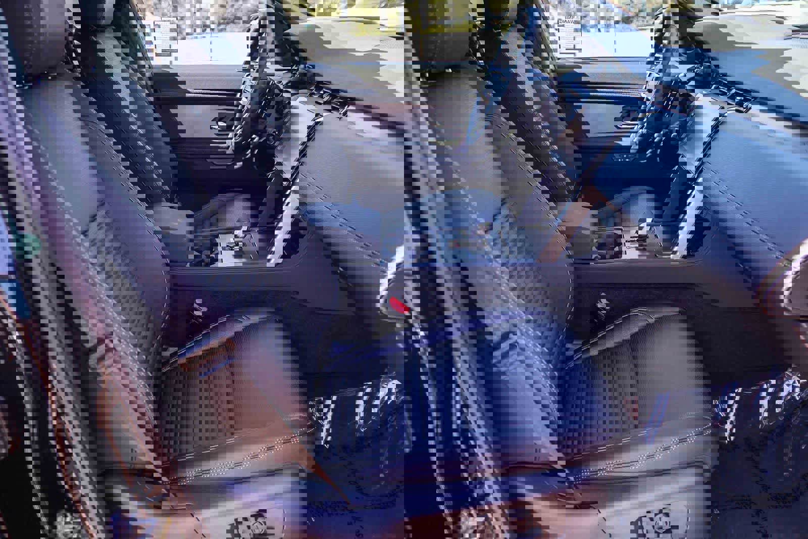 New 2026 Land Rover Discovery Sport Landmark image 17