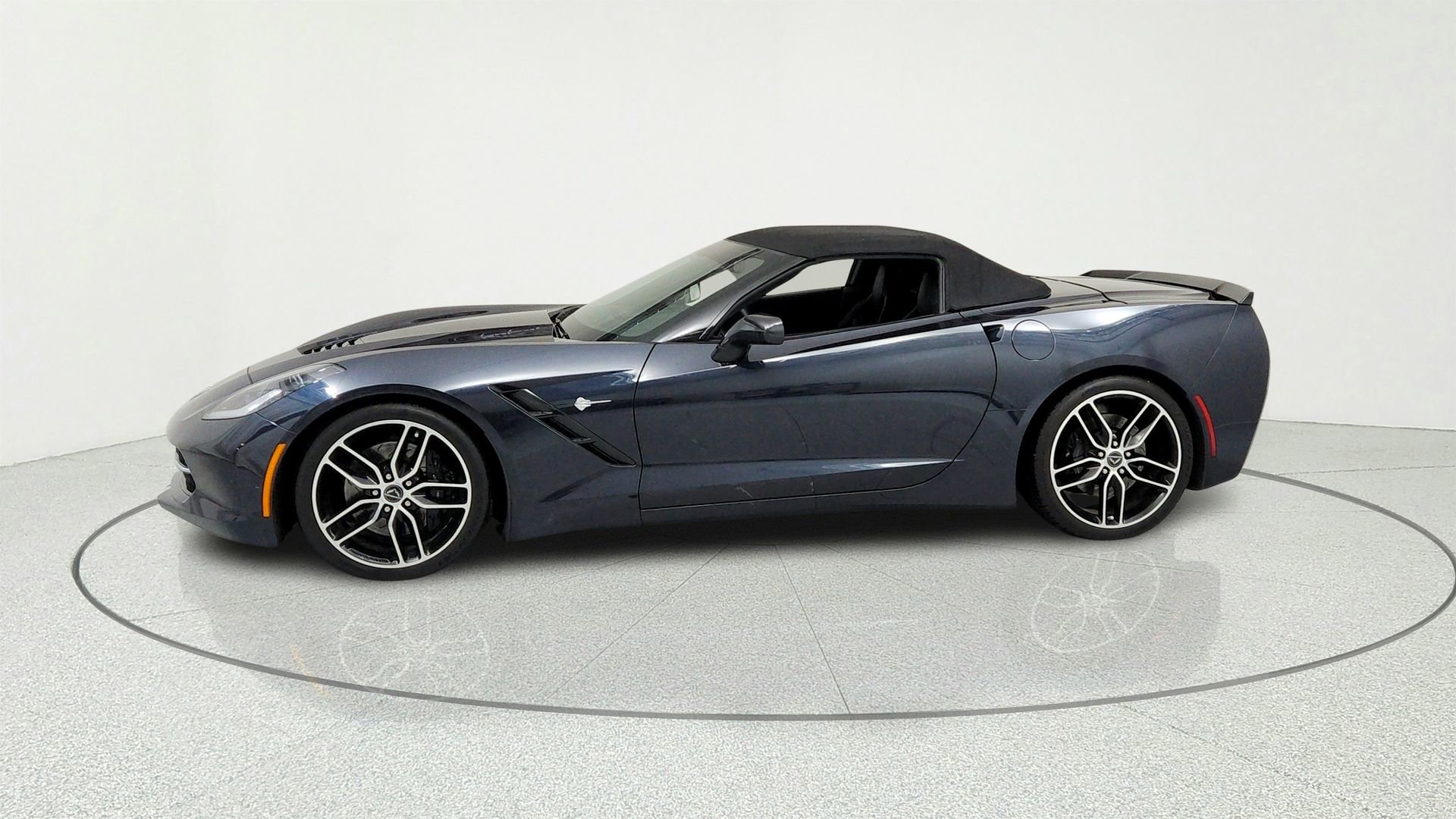 Certified 2015 Chevrolet Corvette Stingray Convertible w/ 3LT Preferred Equipment Group RWD image 2