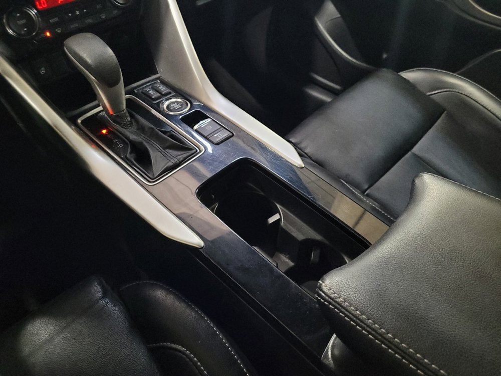 Used 2024 Mitsubishi Eclipse Cross SEL AWD/4WD image 26