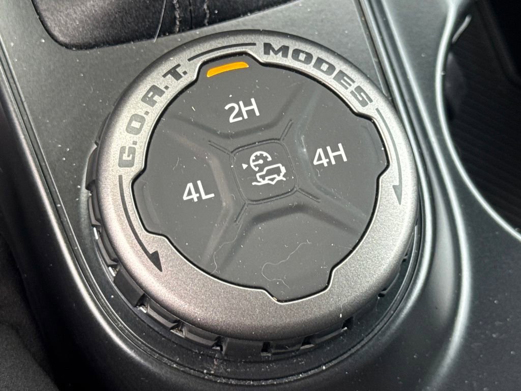 Used 2024 Ford Bronco Outer Banks image 45