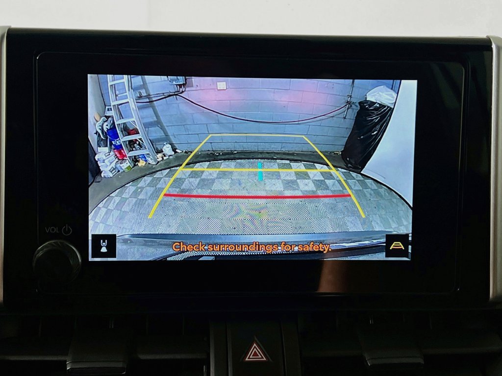 Used 2025 Toyota RAV4 XLE FWD image 25