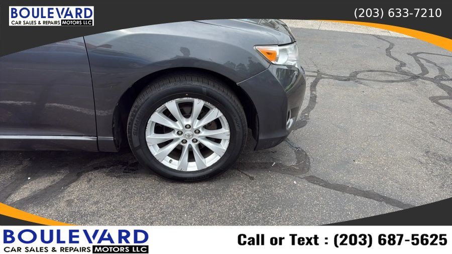Used 2013 Toyota Venza XLE AWD/4WD image 12