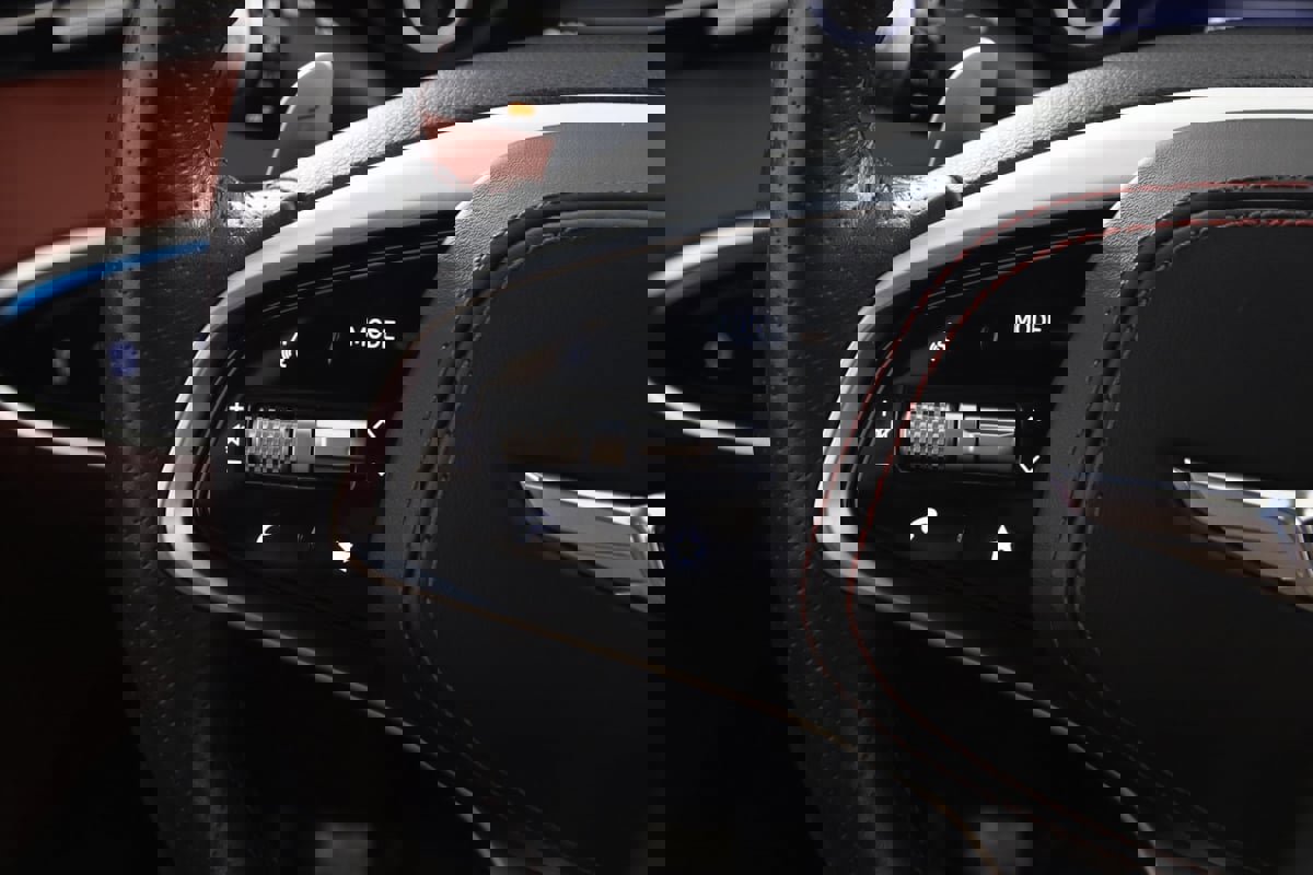 Used 2022 Genesis GV70 3.5T Sport w/ Sport Advanced Package image 40