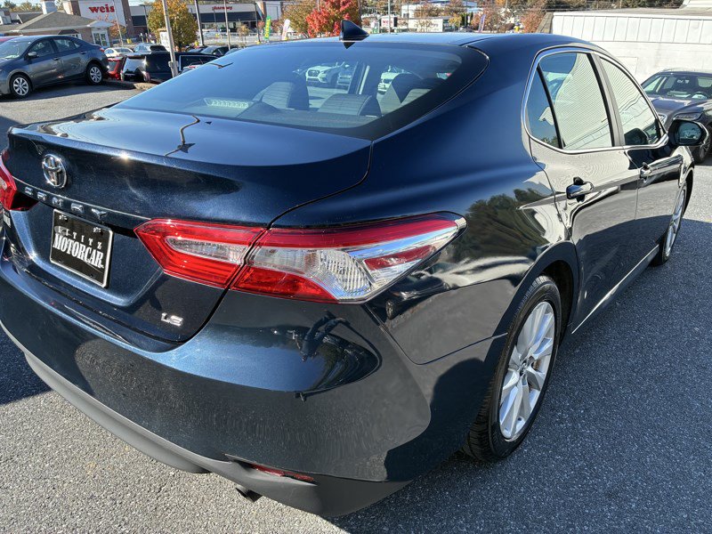 Used 2019 Toyota Camry LE w/ Convenience Package FWD image 6