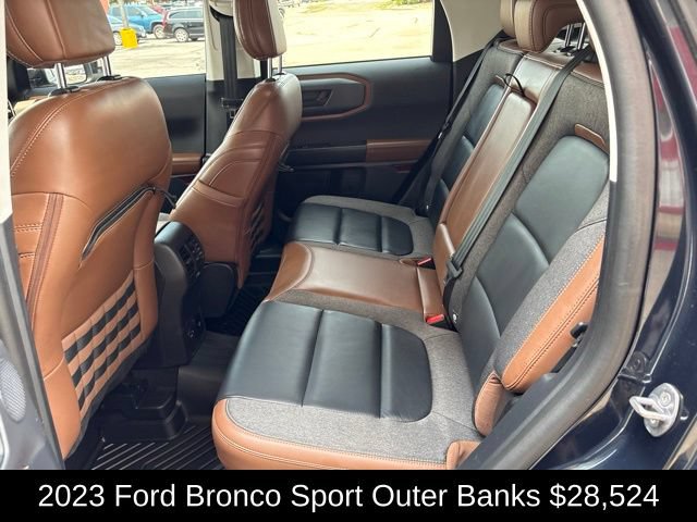 Used 2023 Ford Bronco Sport Outer Banks w/ Tech Package AWD/4WD image 30