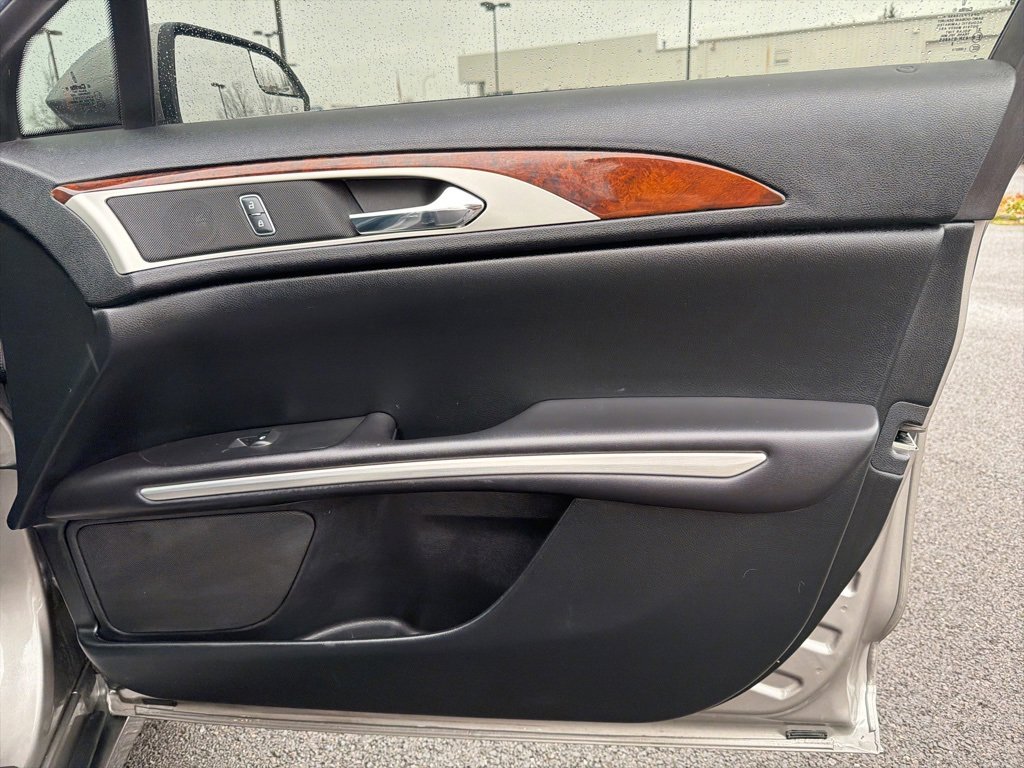 Used 2016 Lincoln MKZ AWD w/ Equipment Group 200A Select image 26