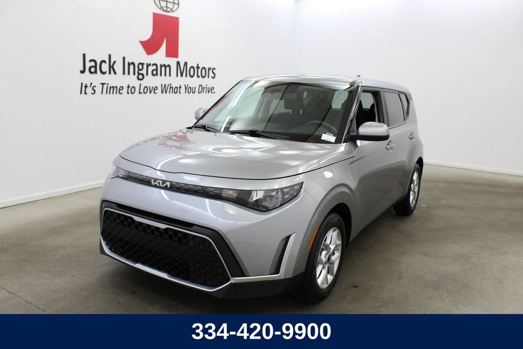 Used 2024 Kia Soul LX w/ Option Group 015
