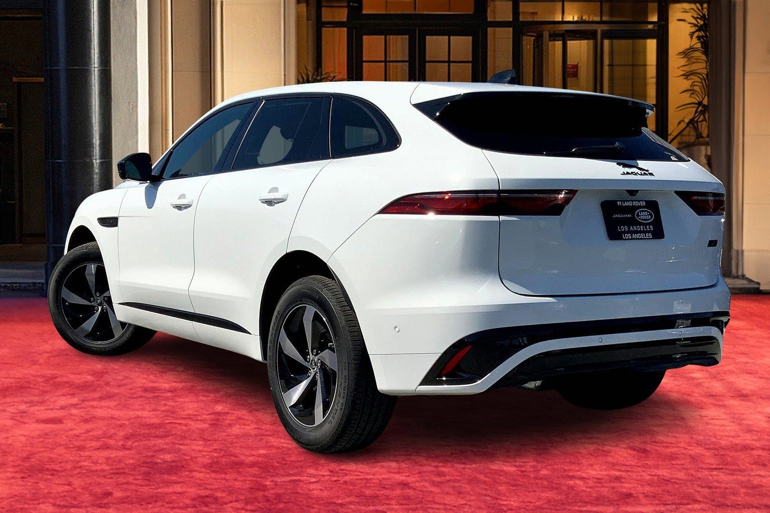 New 2026 Jaguar F-PACE R-Dynamic S image 2