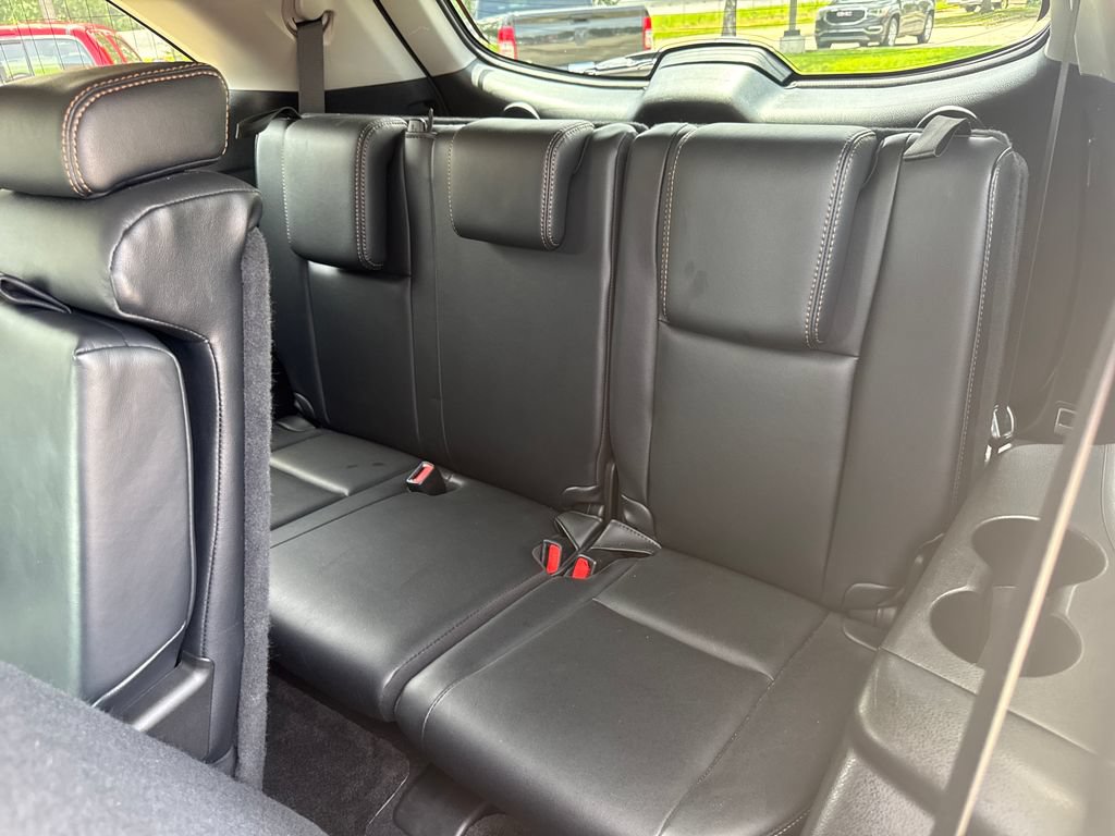 Used 2018 Toyota Highlander Limited FWD image 18