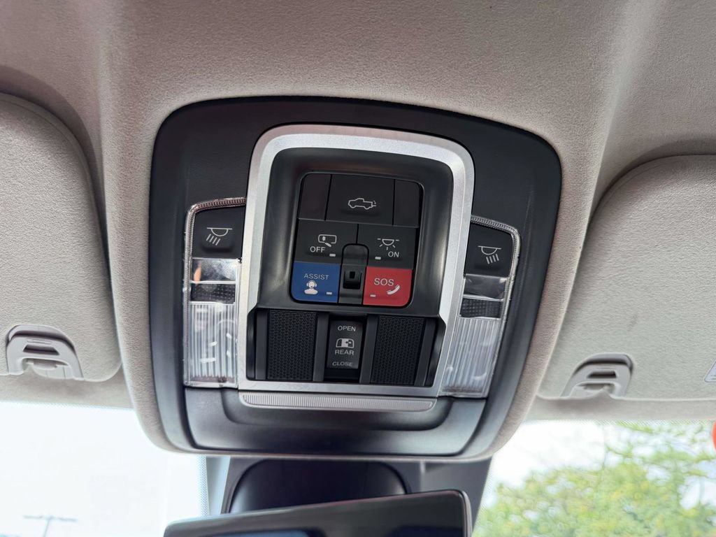 Certified 2023 RAM 1500 Limited AWD/4WD image 40