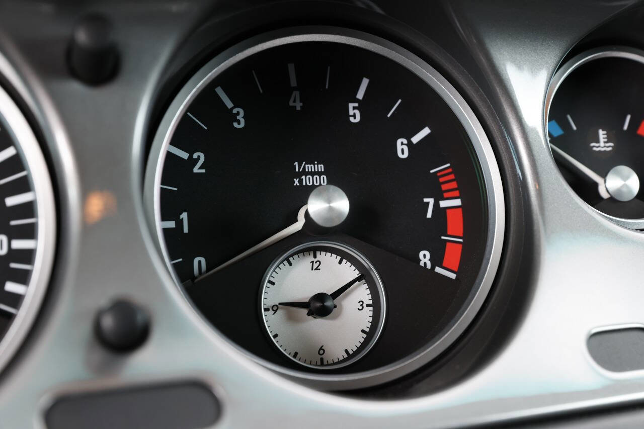 Used 2002 BMW Z8 image 49