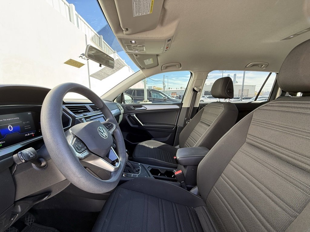 Used 2022 Volkswagen Tiguan S image 5