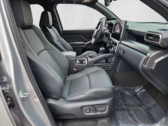 Used 2025 Toyota 4Runner TRD Off-Road Premium w/ Tow Technology Package image 25