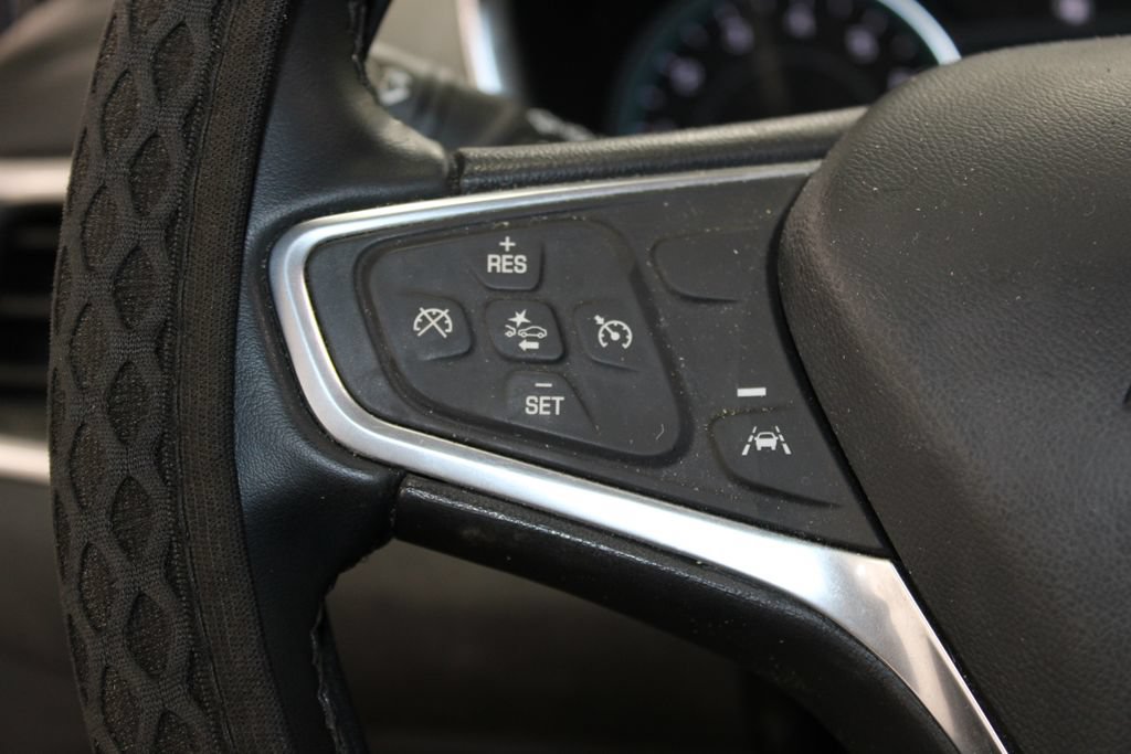 Used 2023 Chevrolet Equinox LT FWD image 13
