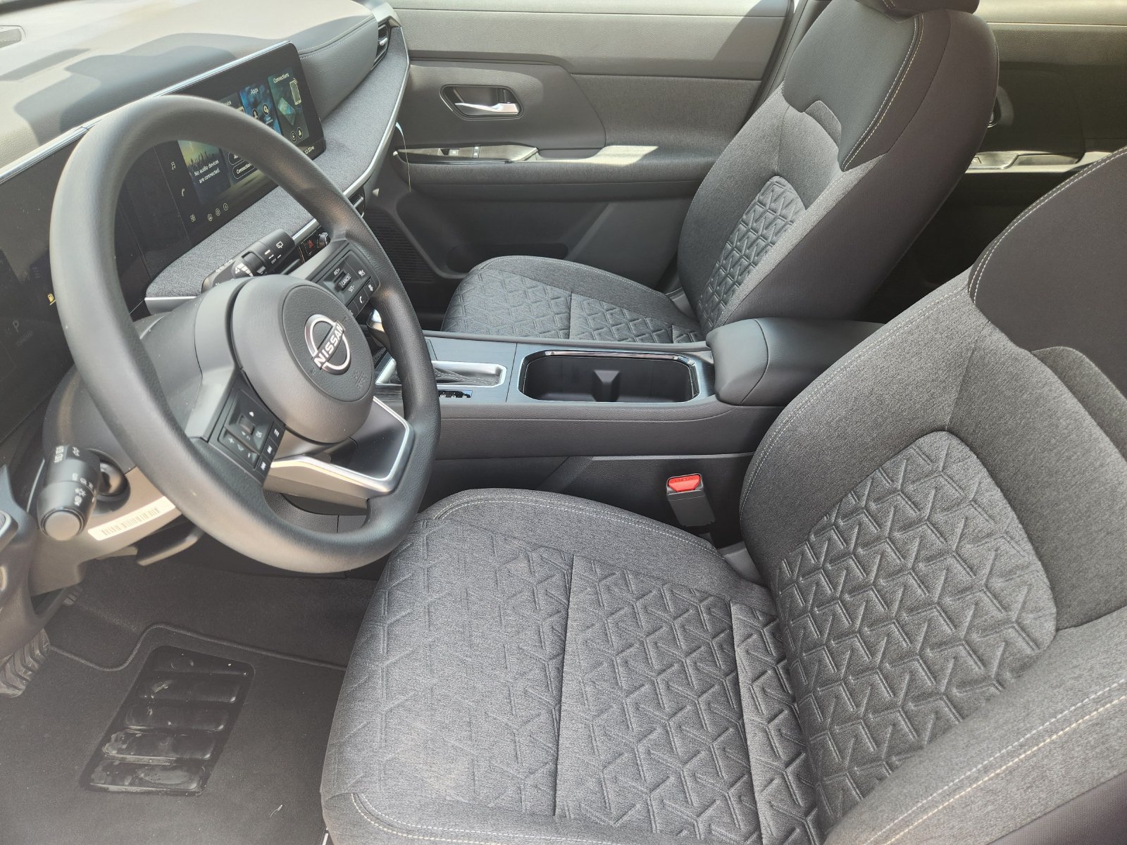 New 2026 Nissan Kicks SV w/ Cold Weather Package FWD image 12