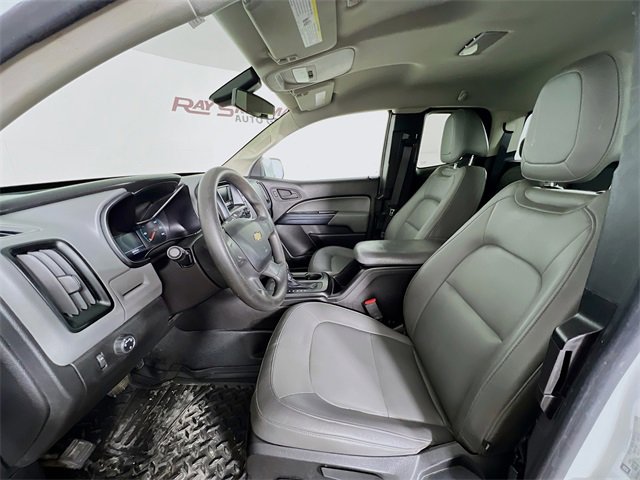 Used 2015 Chevrolet Colorado W/T image 9