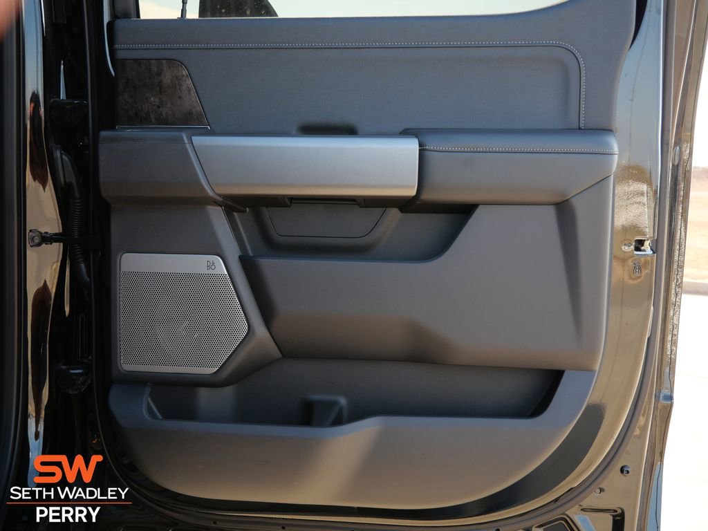 New 2025 Ford F250 Lariat w/ Lariat Ultimate Package image 14