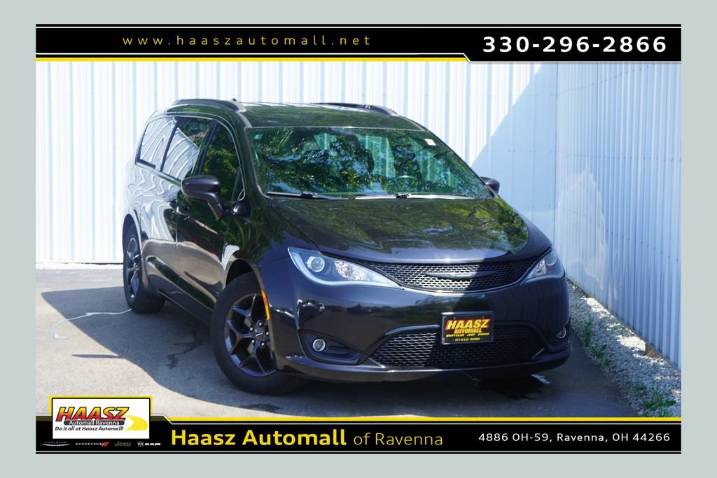 Used 2019 Chrysler Pacifica Touring-L w/ S Appearance Package