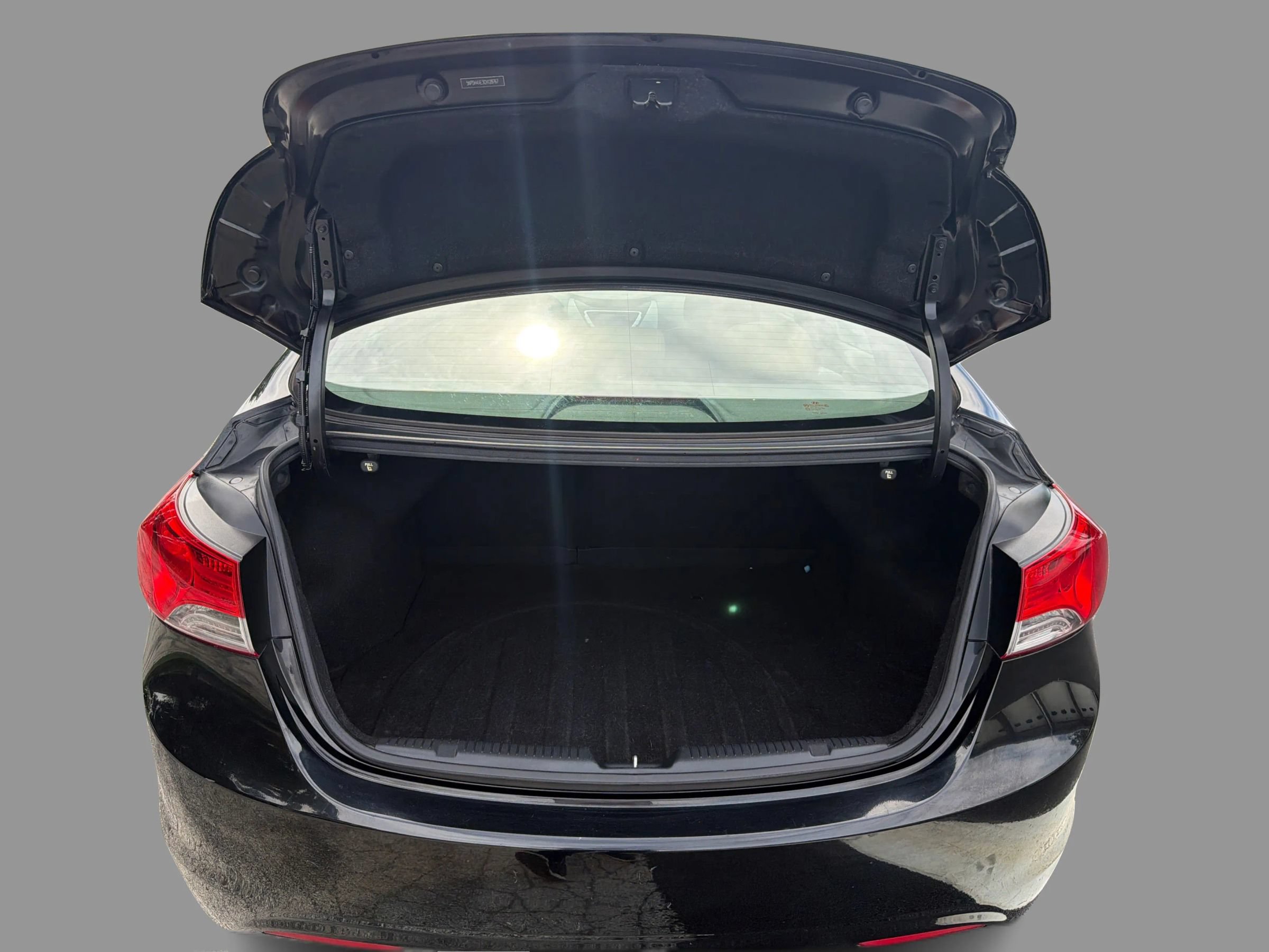 Used 2012 Hyundai Elantra Limited FWD image 15