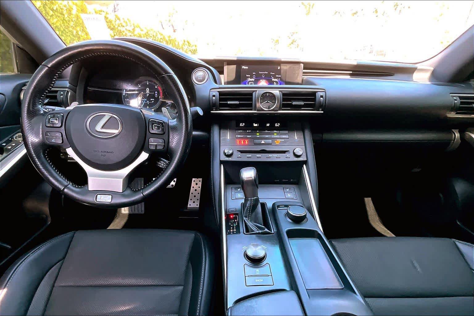 Used 2020 Lexus IS 300 F Sport w/ F Sport Package RWD image 14