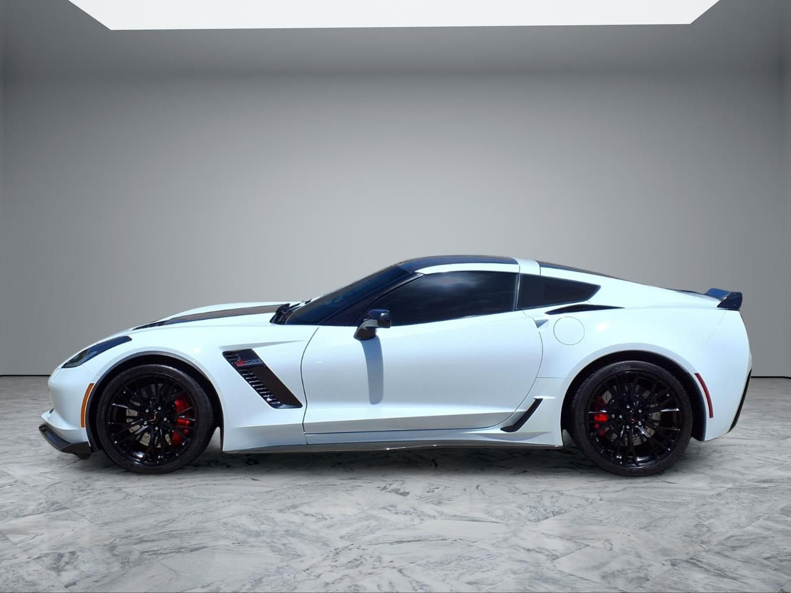 Used 2019 Chevrolet Corvette Z06 RWD image 5