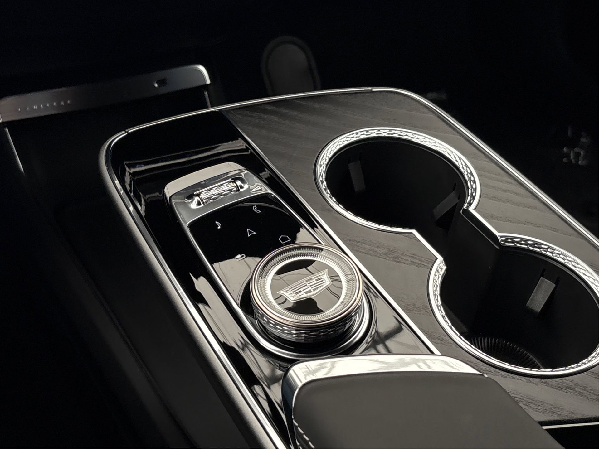 New 2026 Cadillac Lyriq V image 26