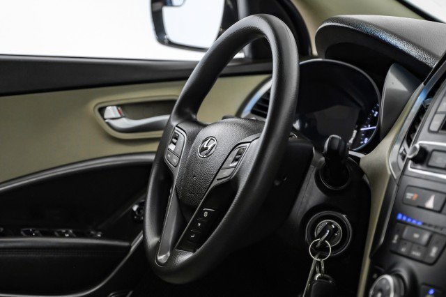 Used 2017 Hyundai Santa Fe Sport FWD image 11