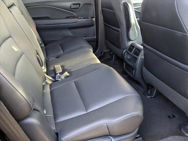 Used 2023 Honda Passport EX-L image 18