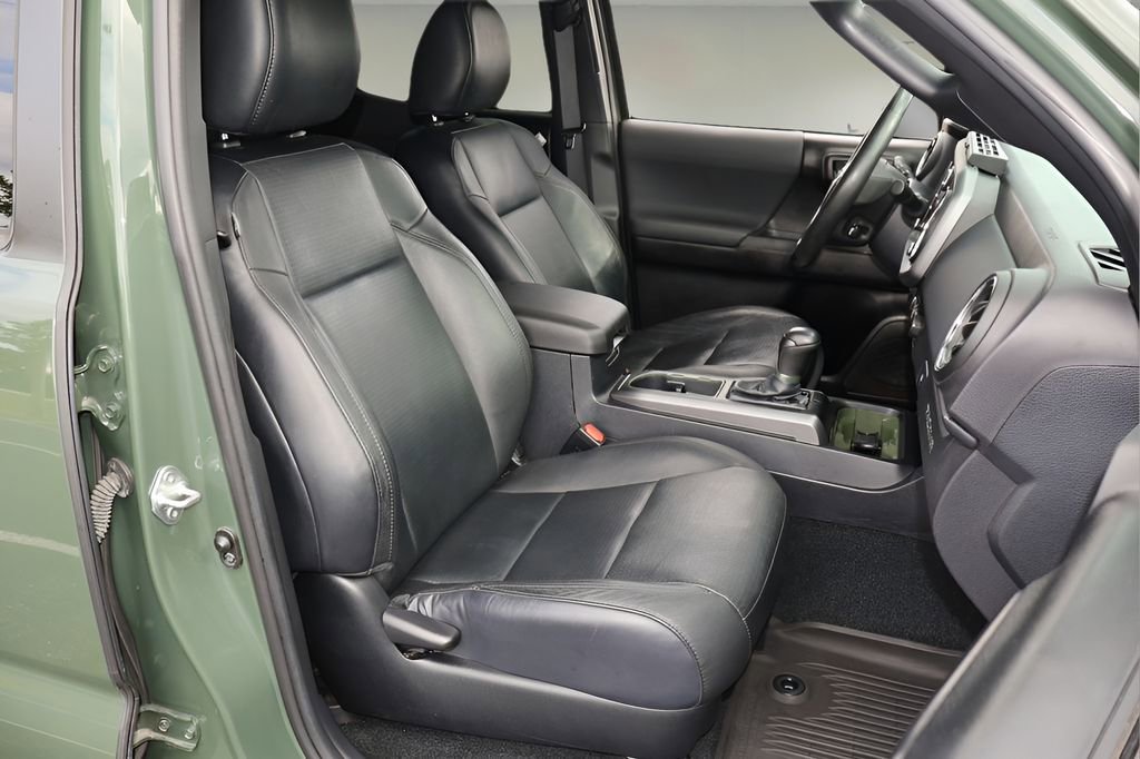 Certified 2021 Toyota Tacoma TRD Off-Road w/ TRD Premium Off Road Package image 17